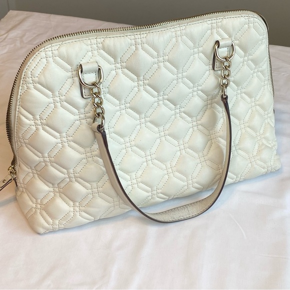 Kate Spade Cream Quilted Tote with Gold Chain Details - Picture 2 of 11